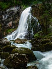 Bollinger Wasserfall in Österreich an der Grenze zu Berchtesgaden