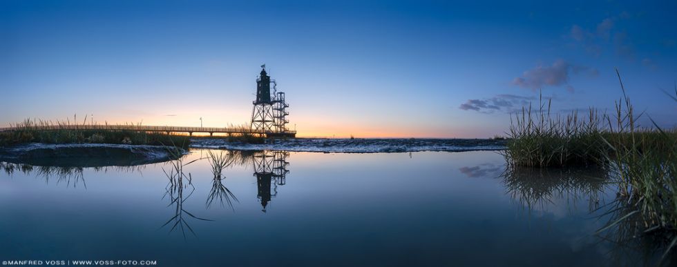 * Calm Evening * Der Leuchtturm Obereversand an der Nordsee.