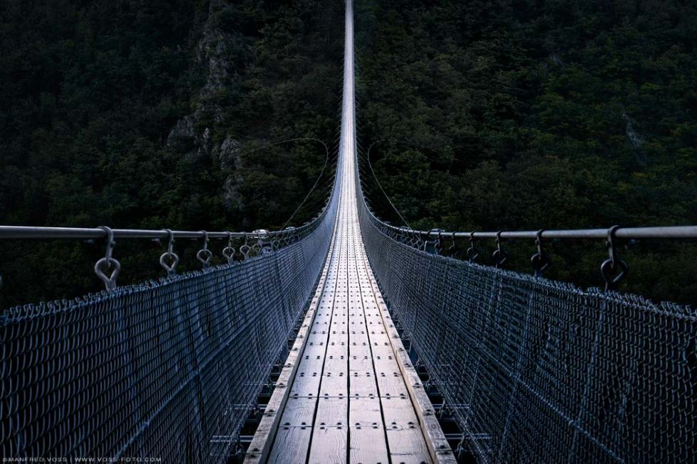 * Geierlay Hängebrücke Fineart * Imposante Brücken Architektur bei Mörsdorf und Sosberg in Rheinland-Pfalz. 