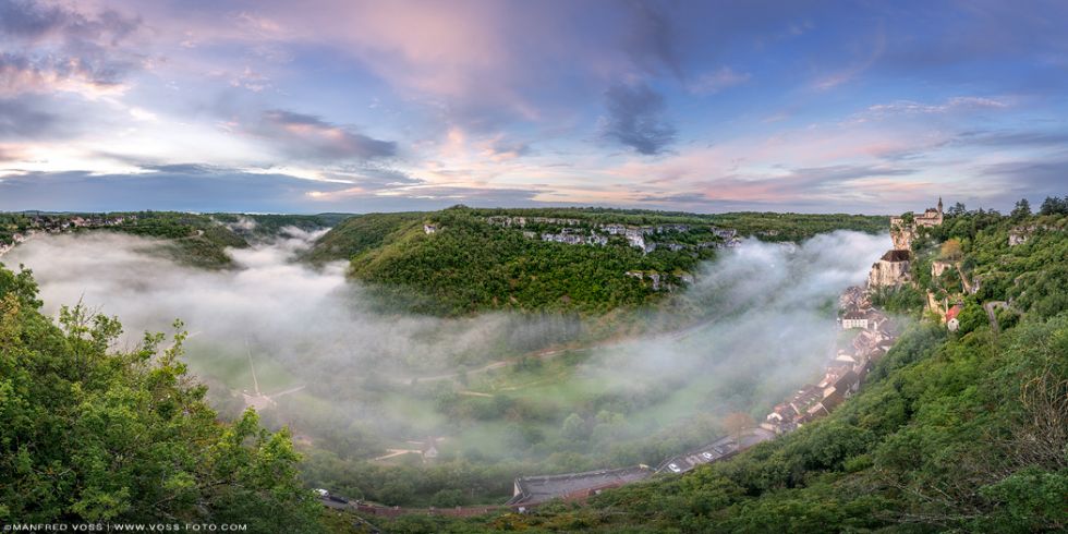 * Rocamadour Landschaft * Rockamadour ist eine kleine Stadt in Frankreich in der Region Okzitanien.