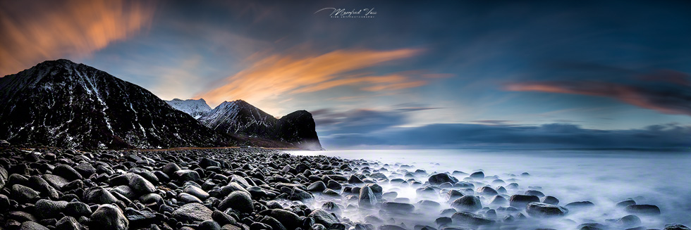 washed stones , Lofoten / Norwegen